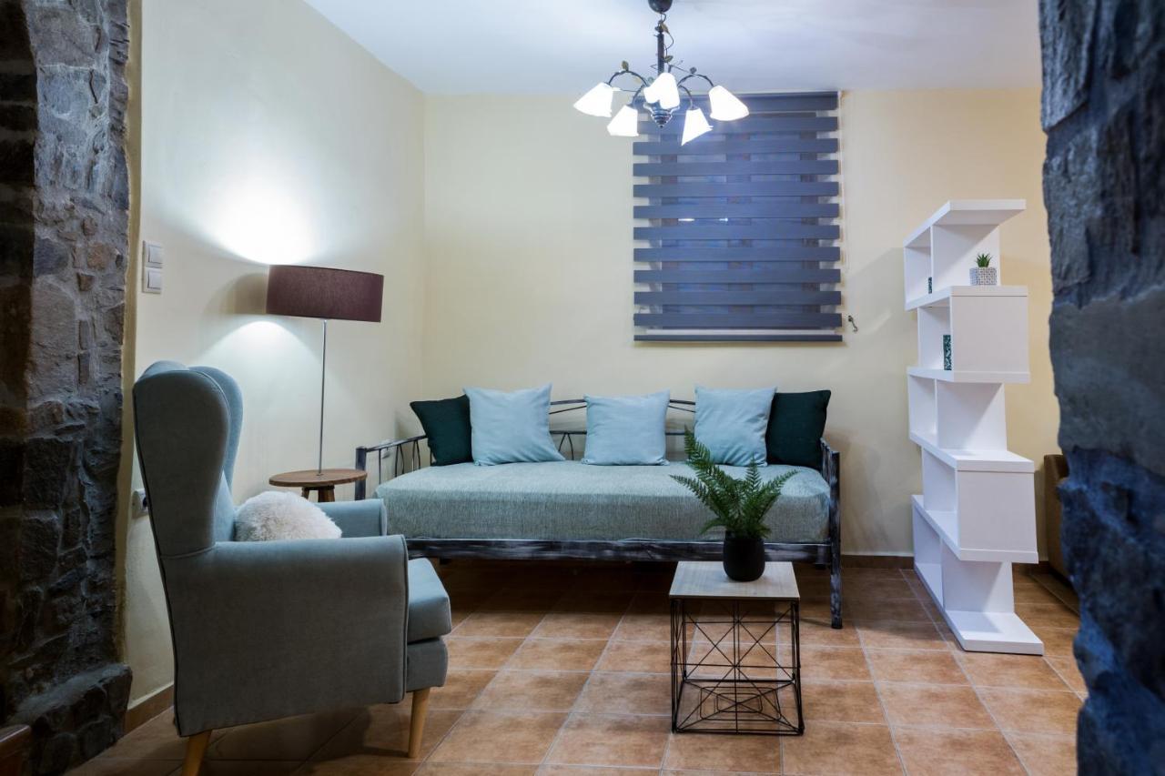 Sfinárion Tzouganos Villa מראה חיצוני תמונה