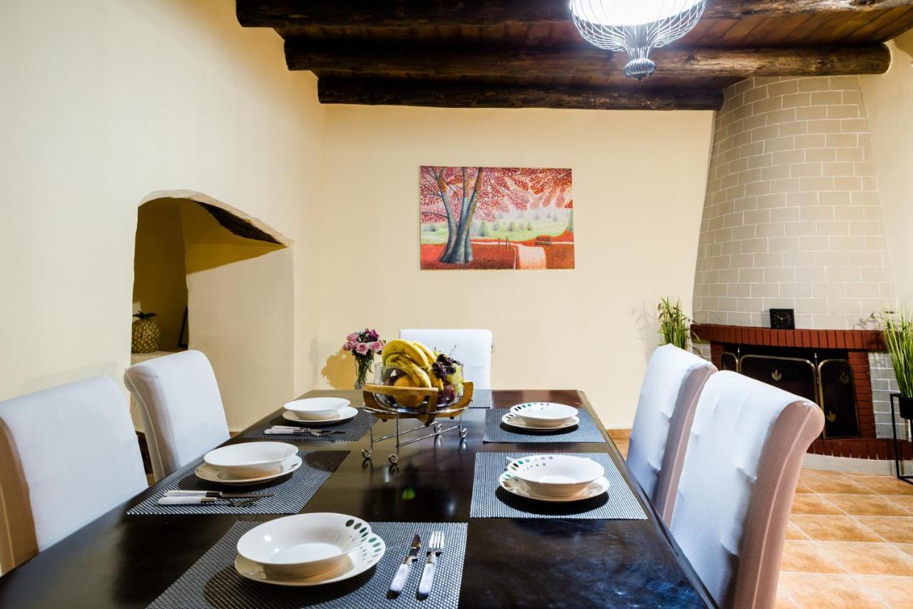 Sfinárion Tzouganos Villa מראה חיצוני תמונה
